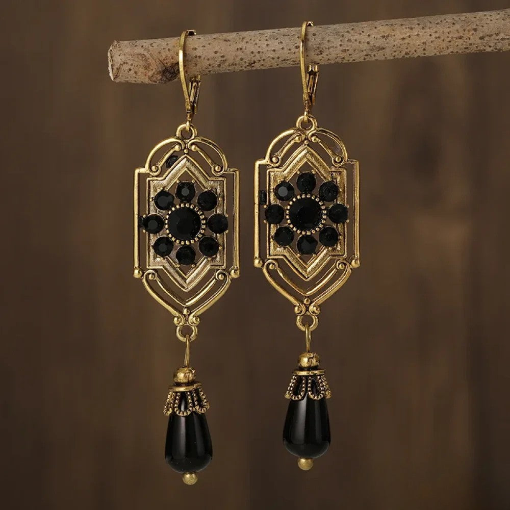Pendientes negros retro