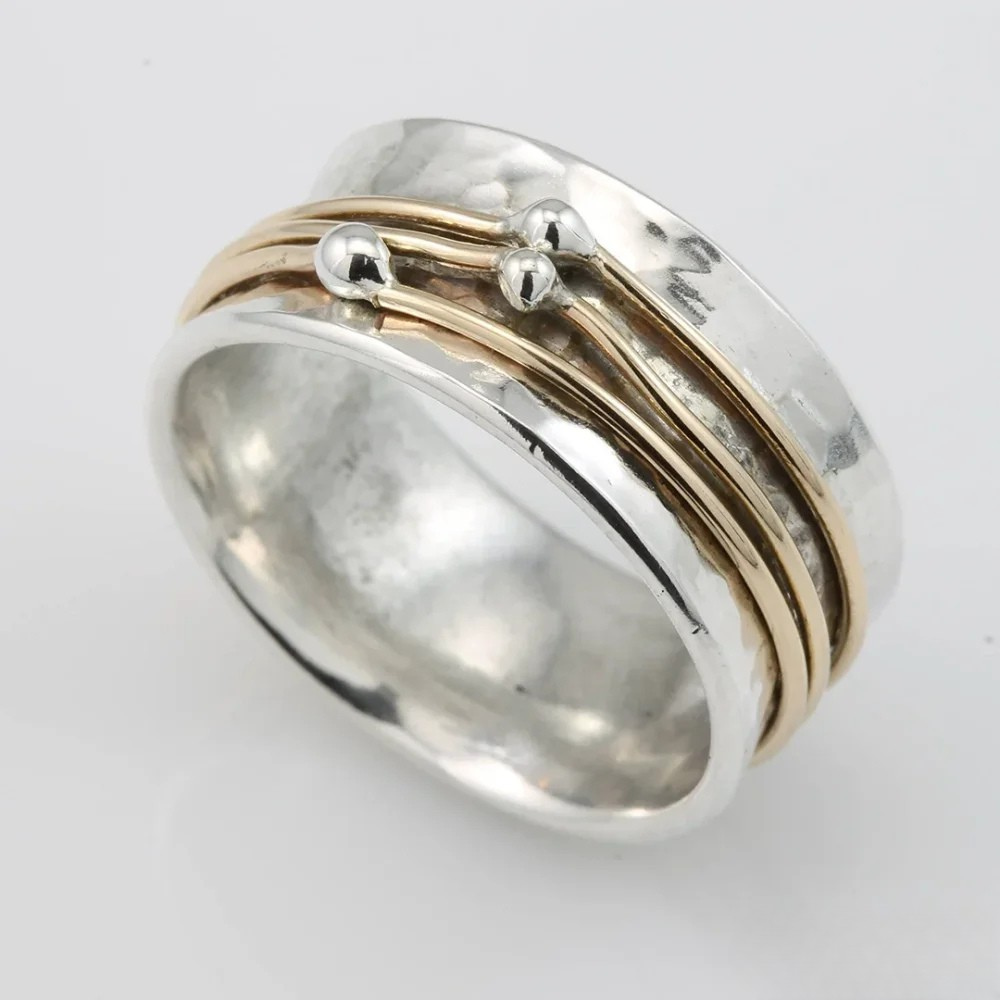 Anillo retro