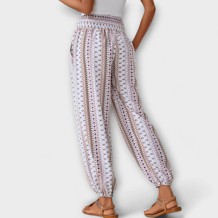 Scarlett - Pantalones con gráfico étnico