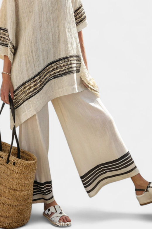 Harlowe | Elegante top de lino a rayas negras y pantalones holgados