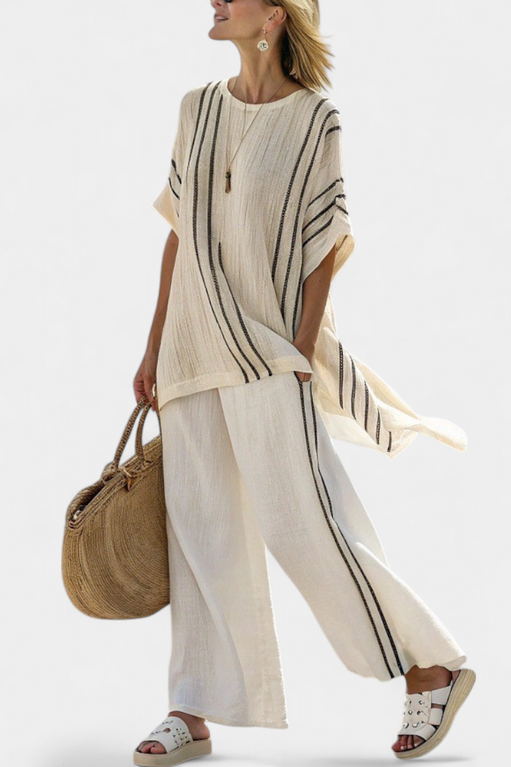 Greysen | Elegante blusa de lino color marfil y pantalón de rayas negras