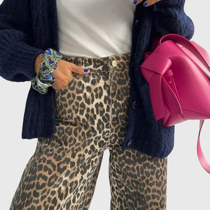 Chandra - Vaqueros vintage con estampado de leopardo