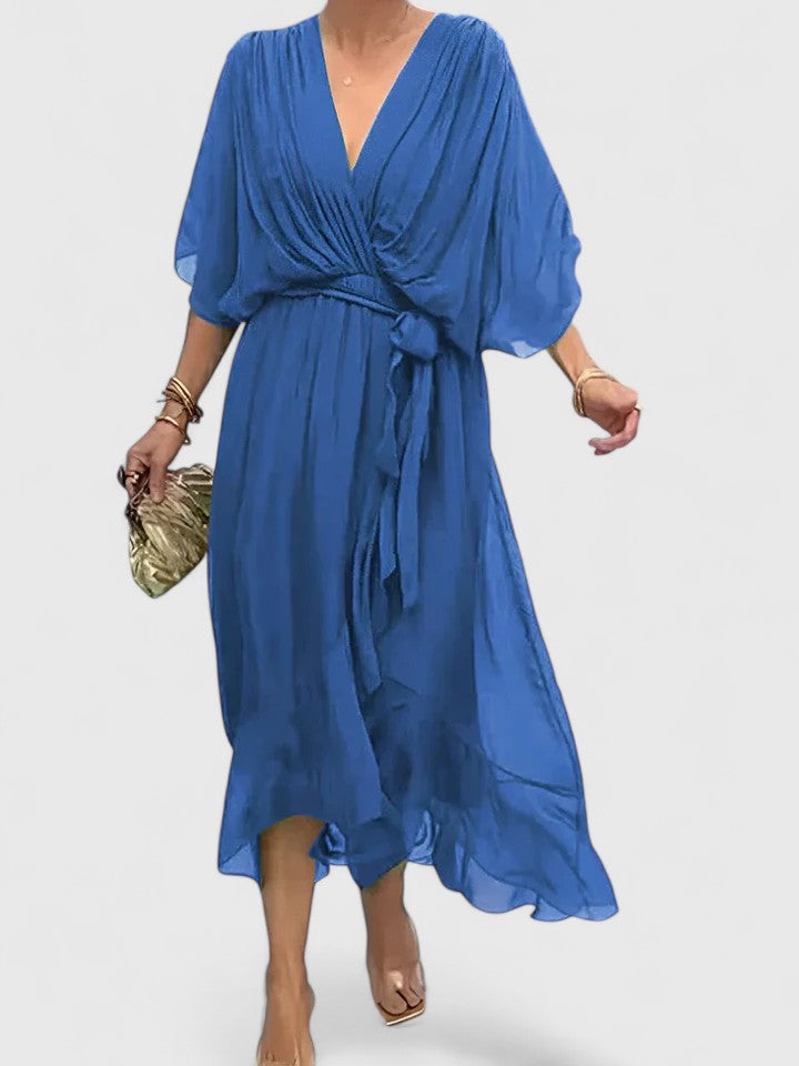 Nada | Elegante vestido con cuello en V