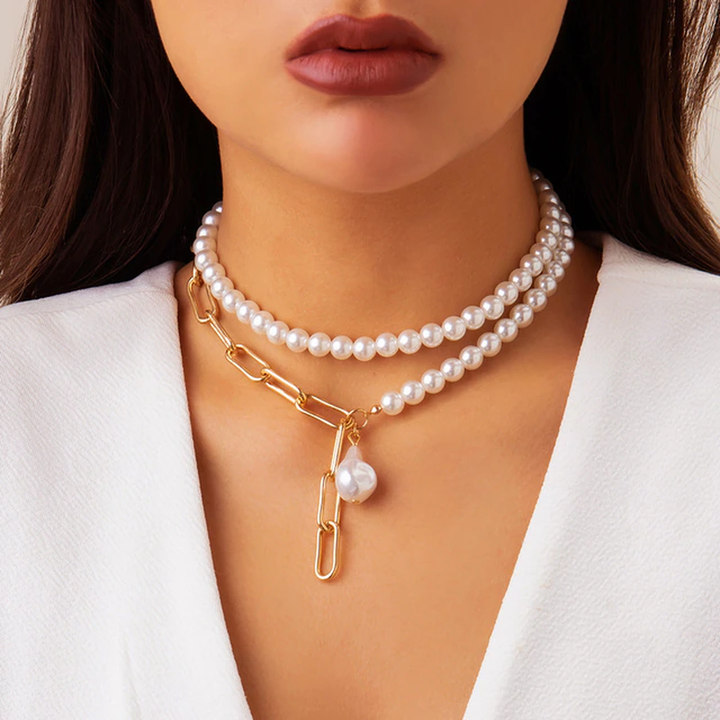 Collar de perlas vintage con diseño multicapa